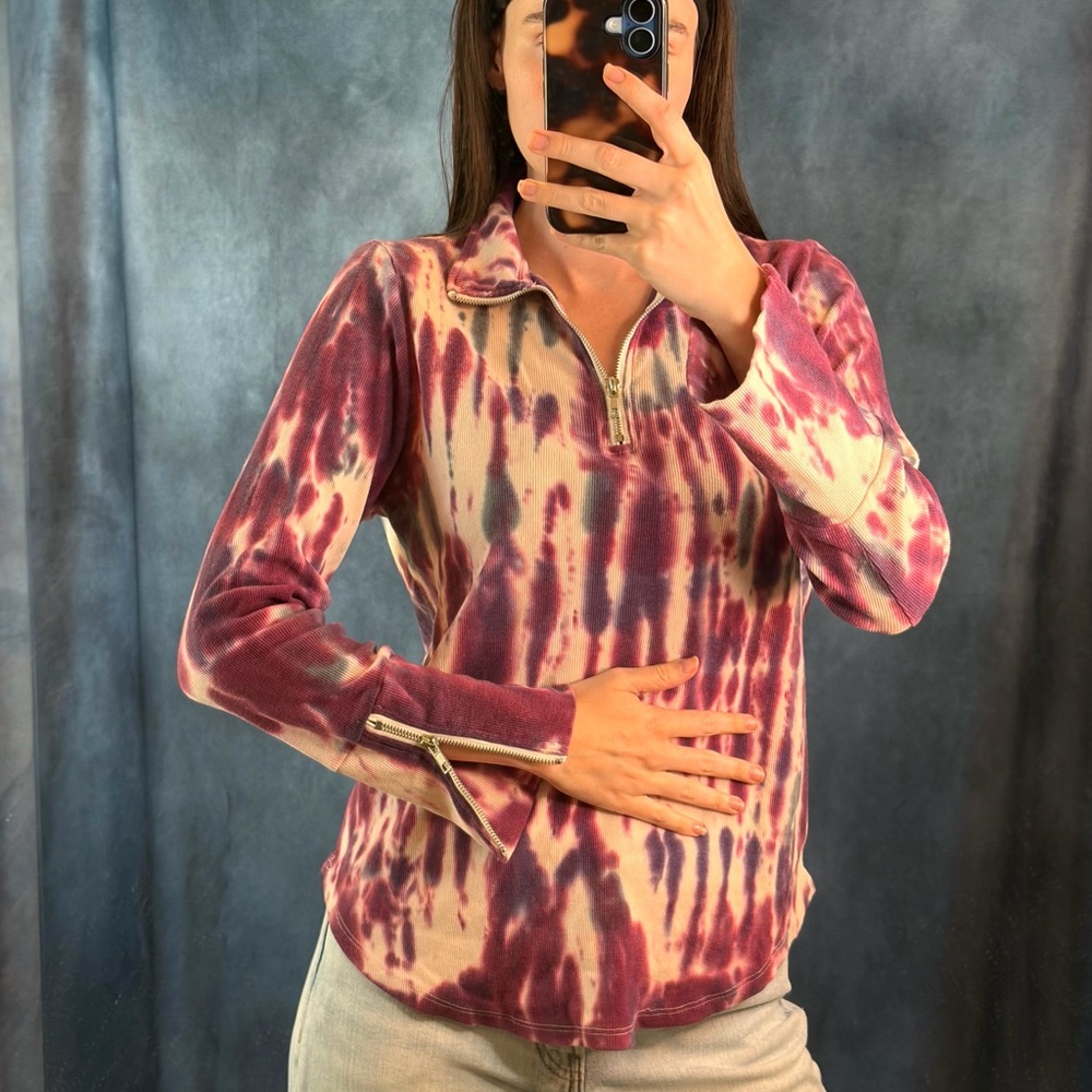 Chaser Purple and Cream Tie-Dye Pullover w/ Zipper Detail